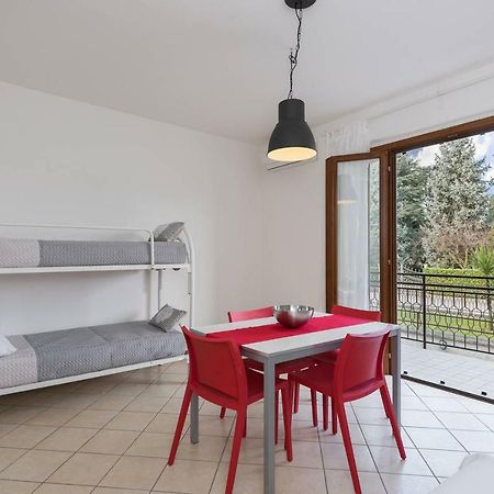 Апартаменти San Benedetto Di Lugana 2 Песк'єра-дель-Гарда Екстер'єр фото